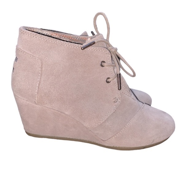 TOMS tan leather booties size 8 1/2 - Picture 4 of 6